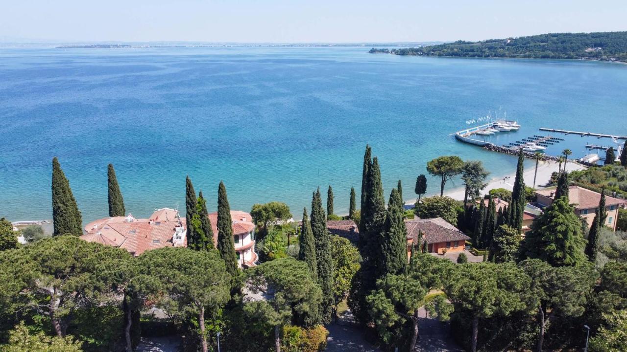 Appartamenti Sole Blu Padenghe sul Garda Kültér fotó