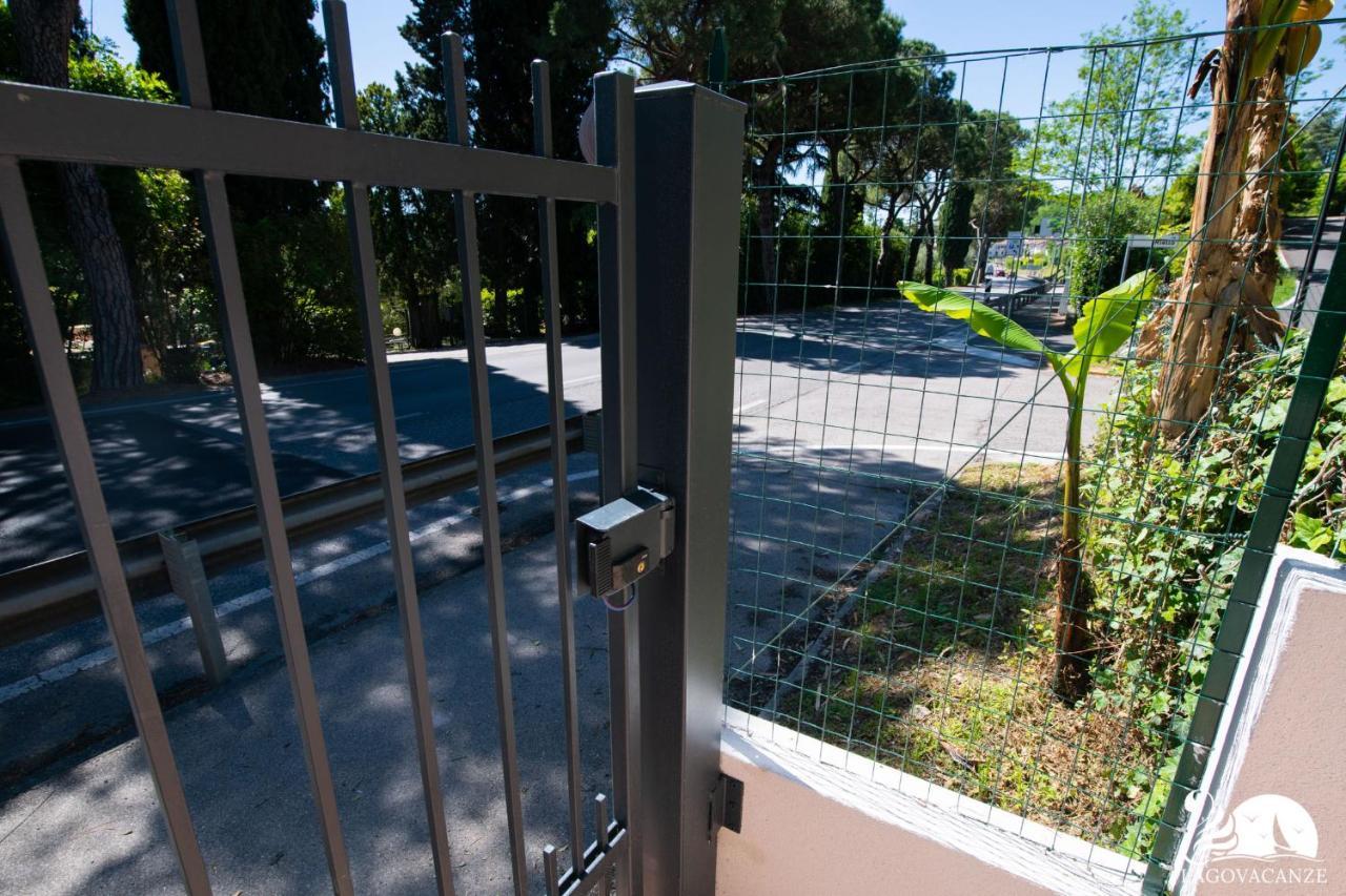 Appartamenti Sole Blu Padenghe sul Garda Kültér fotó