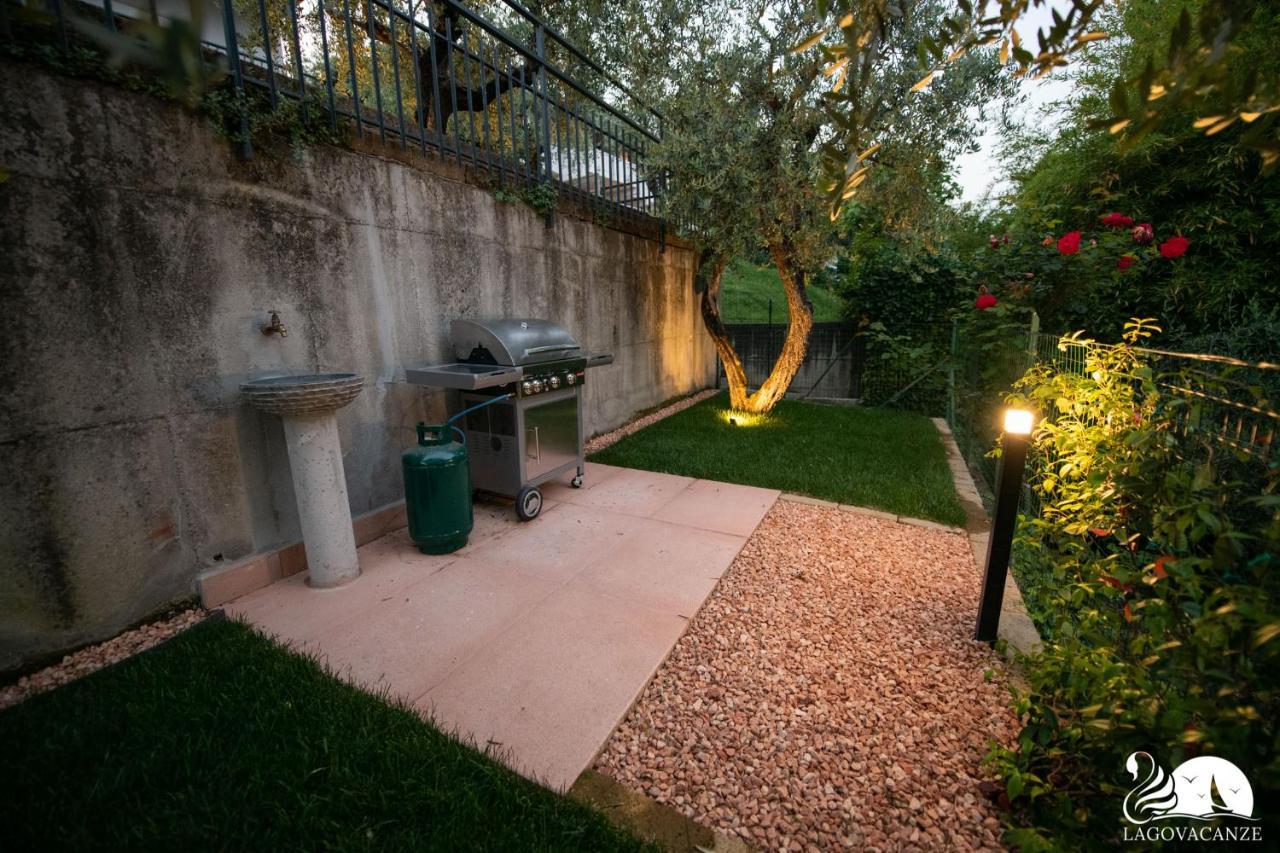 Appartamenti Sole Blu Padenghe sul Garda Kültér fotó